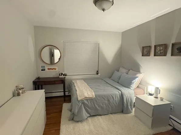 49 Selkirk Rd #11, Brighton, MA 02135