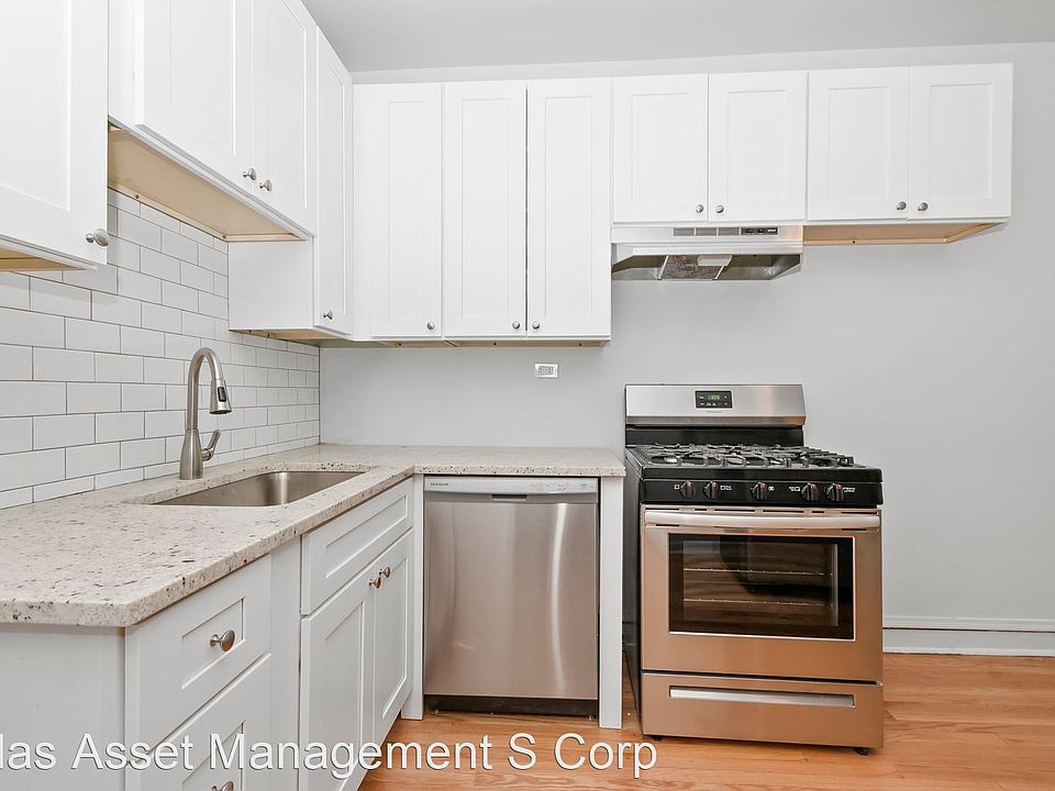 1st image of 2620 W 64th St Unit 3