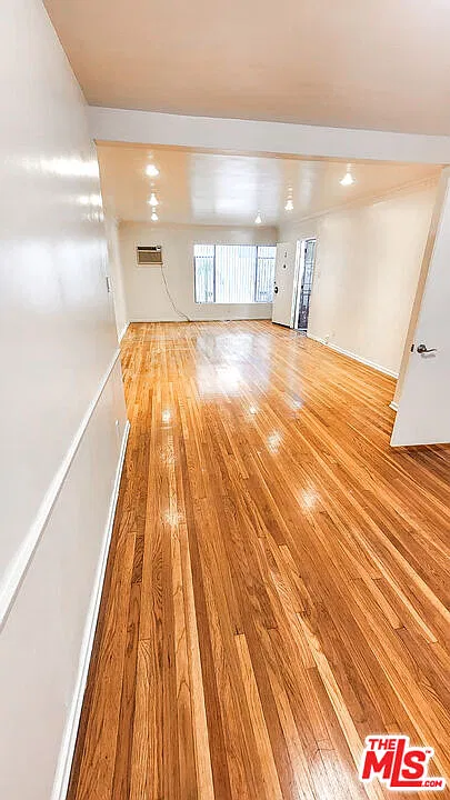 2 bed, 2.0 bath, $3,100 — Photo 2