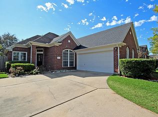 3518 Glenhill Dr, Pearland, TX 77584