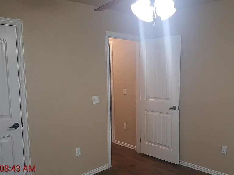 1132 Wind Haven Dr — Photo 4