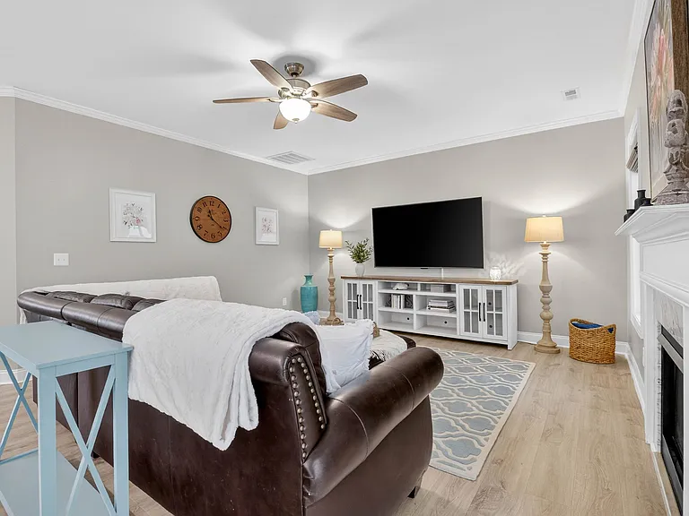 313 Laurel Oaks Dr — Photo 19