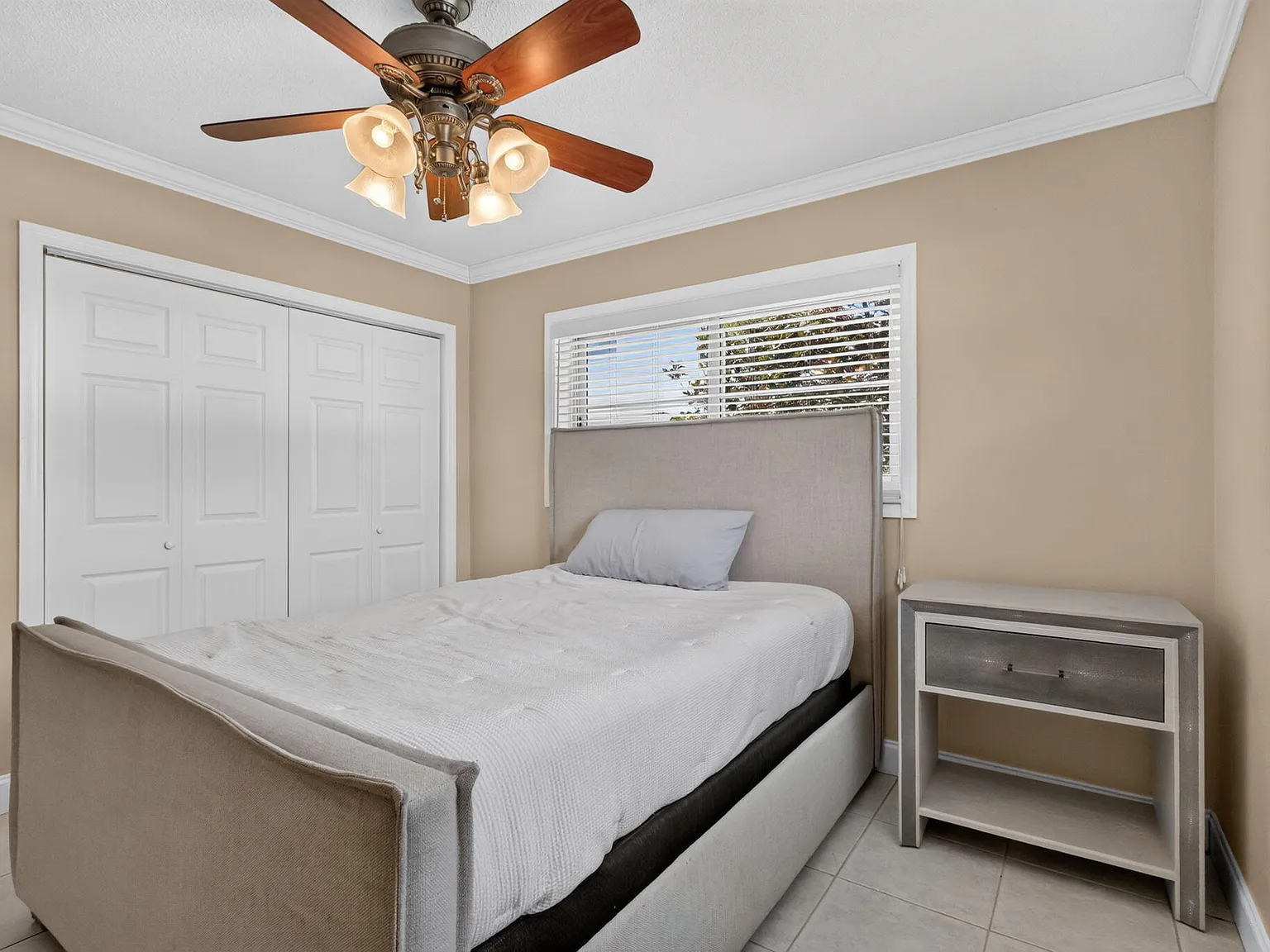 2 bed, 2.0 bath, 925 sqft, $2,100 — Photo 1