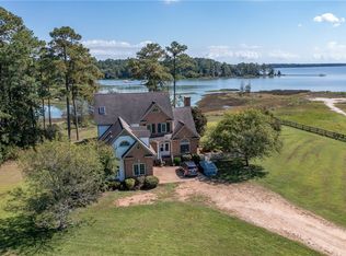 905 Williams Wharf Rd, Mathews, VA 23109