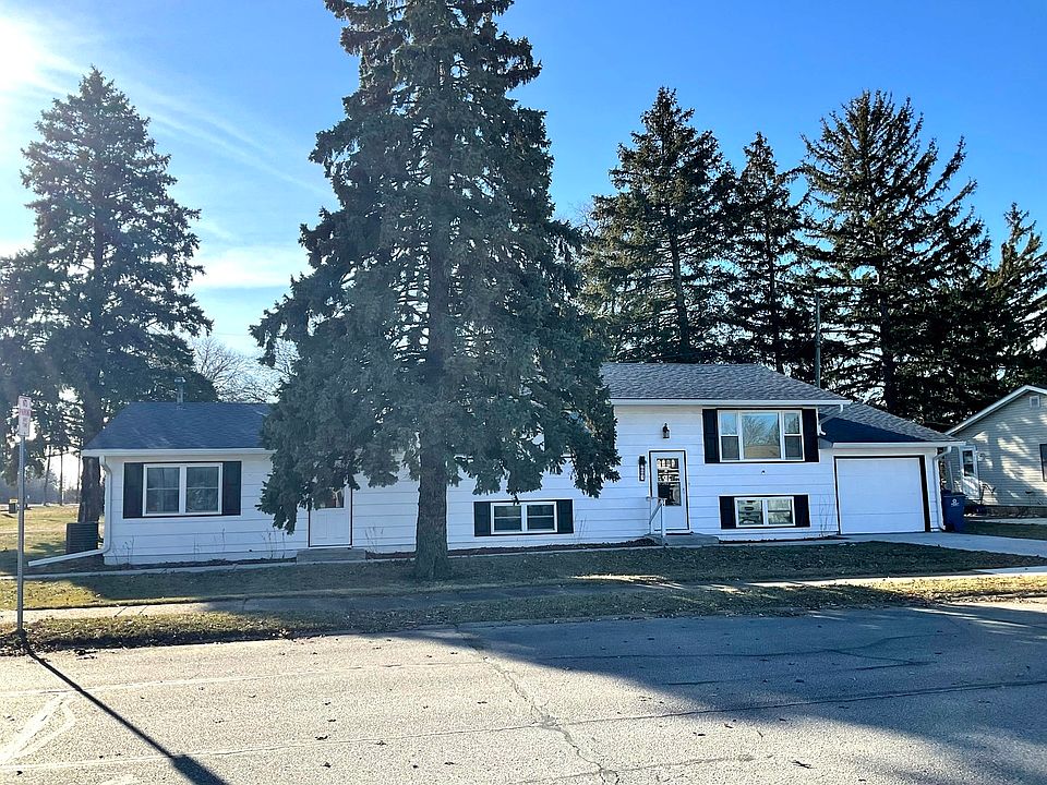 1st image of 101-103 W Sheridan Dr