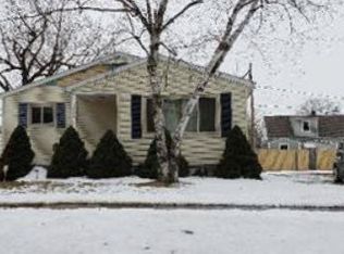 1606 S Sheridan St, Bay City, MI 48708