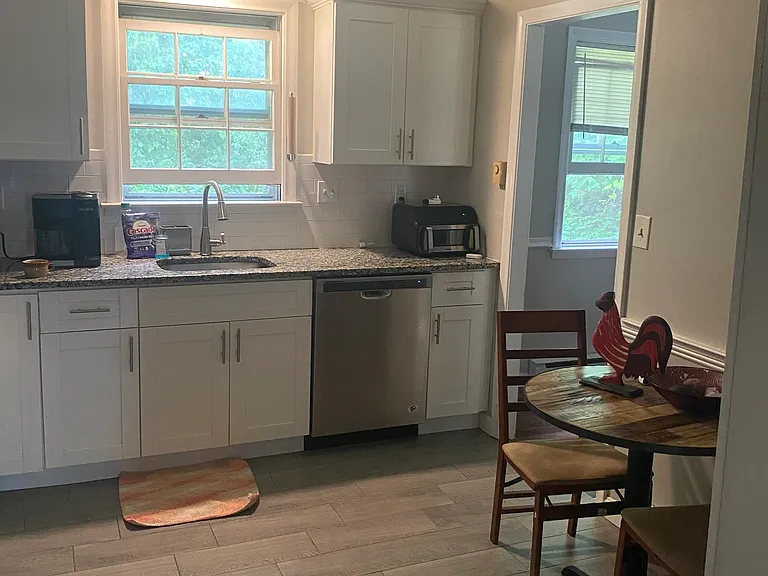 5 Blue Orchard Dr — Photo 6