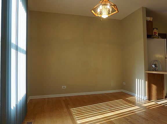 4th image of 2663 College Hill Cir #2663