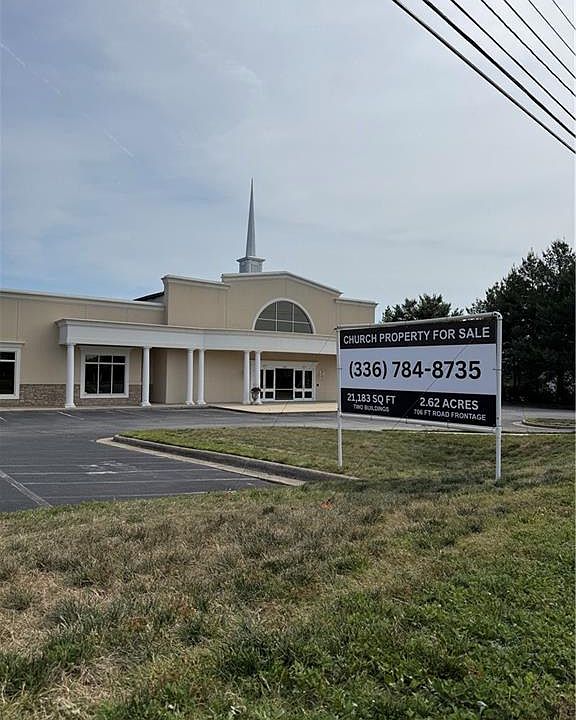 1st image of 1410 W Clemmonsville Rd