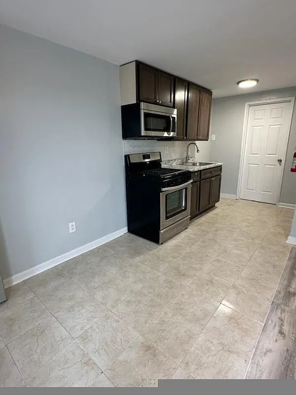 1 bed, $1,600 — Photo 1