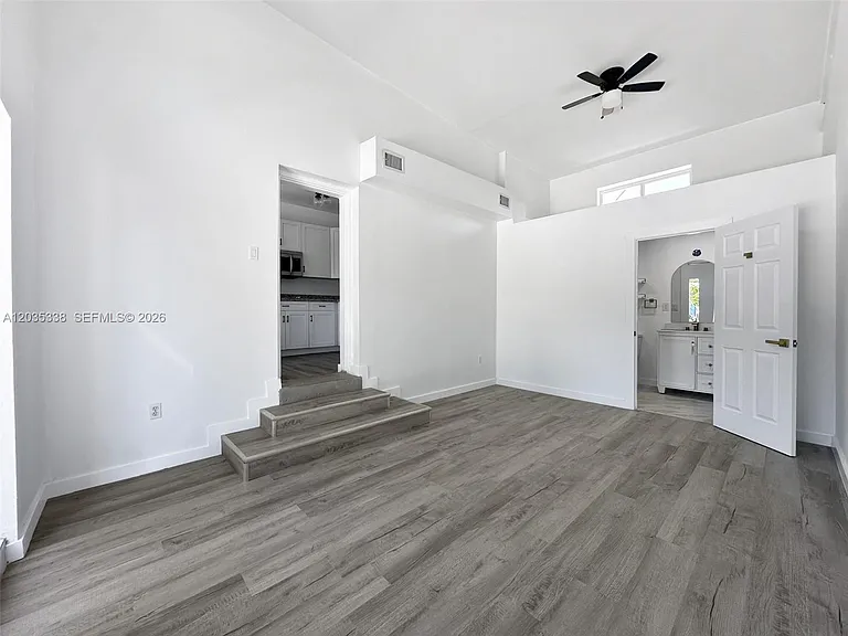 10780 NE 2nd Ct #A — Photo 5
