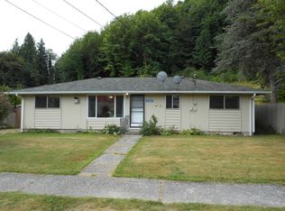 45884 Division St, Concrete, WA 98237