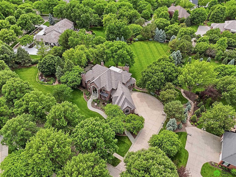 2nd image of 6420 Winding Ridge Cir
