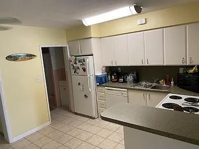 1 bed, 1.0 bath, 2200 sqft, $1,500 — Photo 4