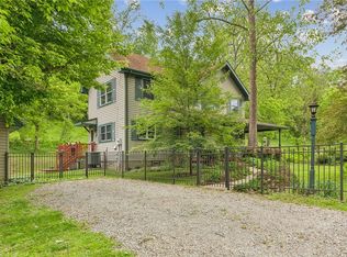 431 Scenic Dr, Daisytown, PA 15427