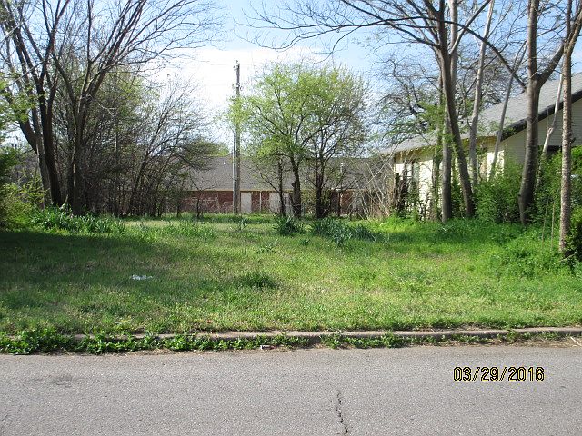 1st image of 1408 E Park Pl