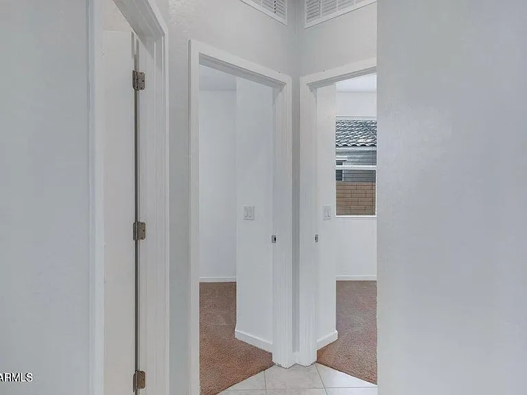 2570 E Corazon Trl — Photo 16