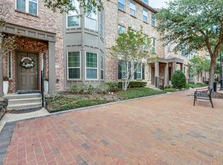 3929 Asbury Ln, Addison, TX 75001