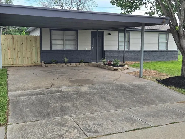3502 Magnolia Ave, Texas City, TX 77590