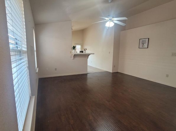 1117 La Mesa St, Escalon, CA 95320