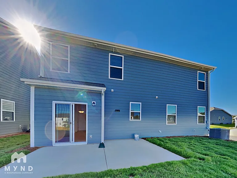 1568 Banham Dr — Photo 29