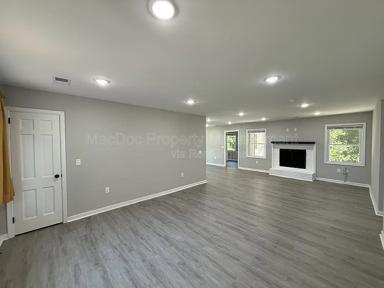 12317 Metlock Rd #A — Photo 5