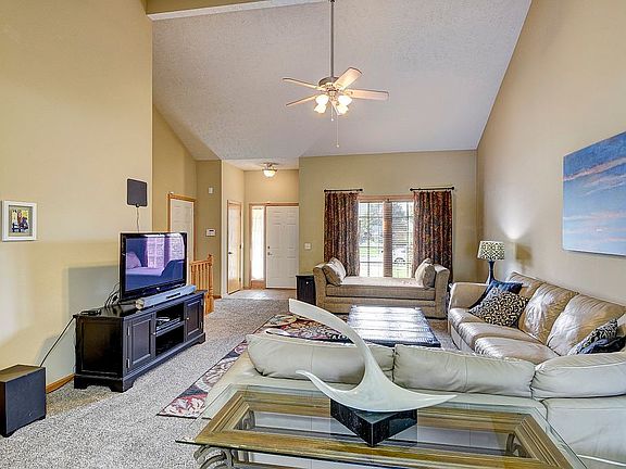 5th image of 5010 Fountain Dr