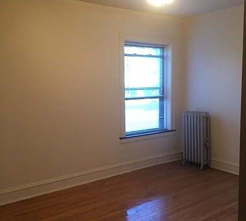 5th image of 1827 W Winona St #1