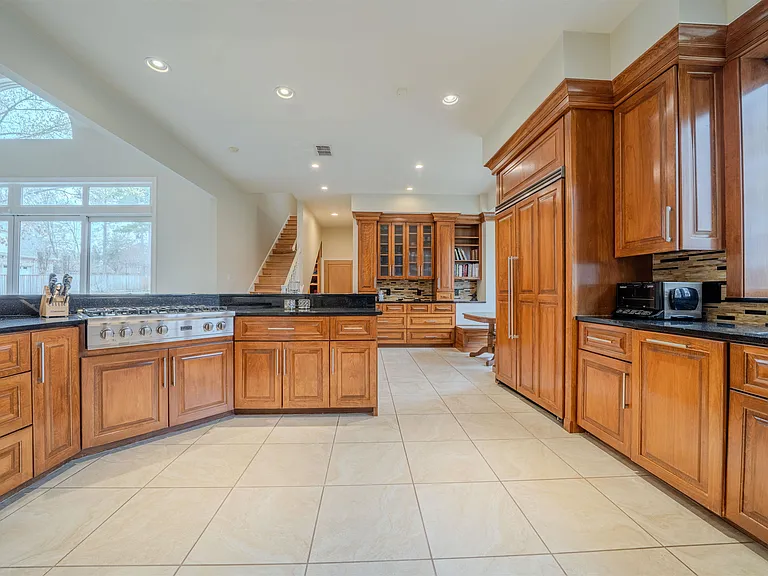 3 Lakeside Dr — Photo 9