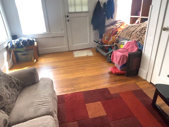 3rd image of 3903 University Ave