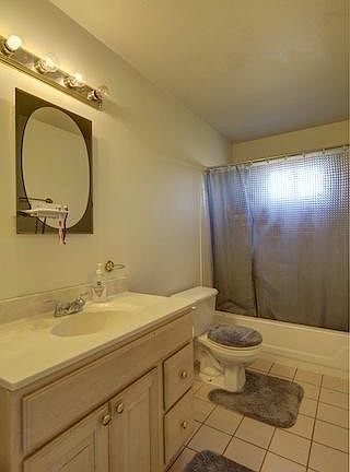 4th image of 1204 W 14th Ave