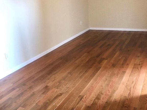 5th image of 18 Palisade St #1