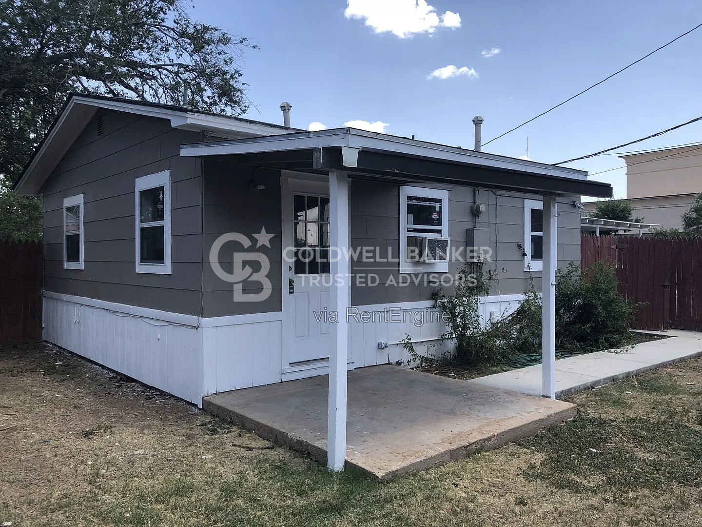 1 bed, 1.0 bath, 500 sqft, $525 — Photo 1