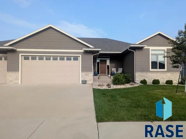 4312 S Poppies Ave, Sioux Falls, SD 57110