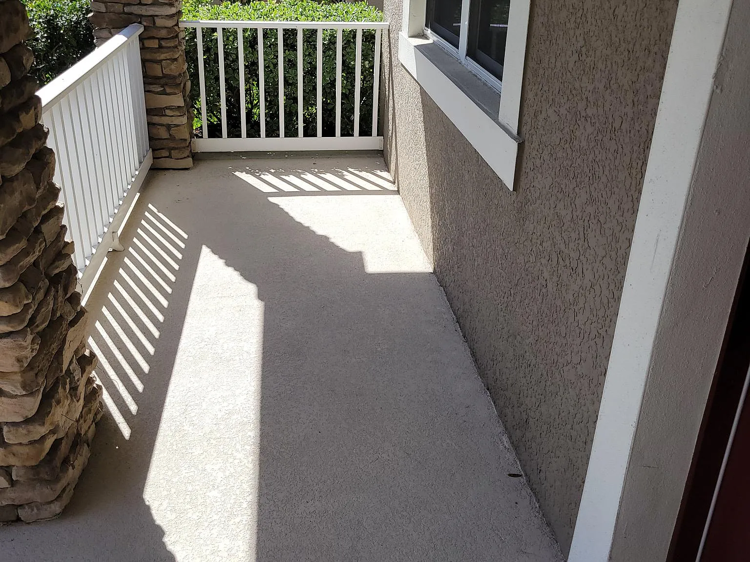 3 bed, 2.5 bath, 1700 sqft, $2,500 — Photo 4