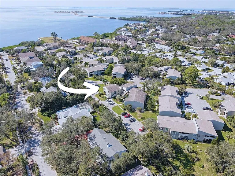 428 Windrush Bay Dr #428 — Photo 39