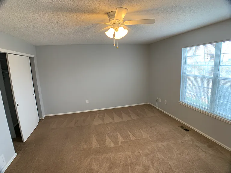 500 Entrada Dr — Photo 8