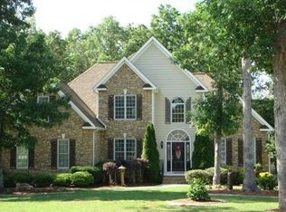 15 Georgetown Woods Dr, Youngsville, NC 27596