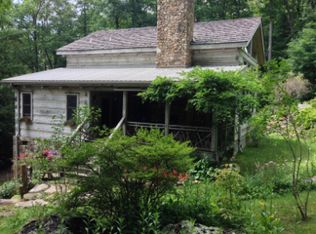 380 S Old Walhalla Rd, Highlands, NC 28741