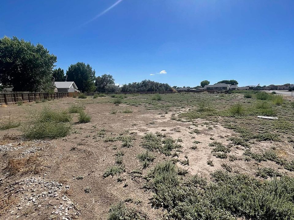 2nd image of 125 Deer Creek Cir