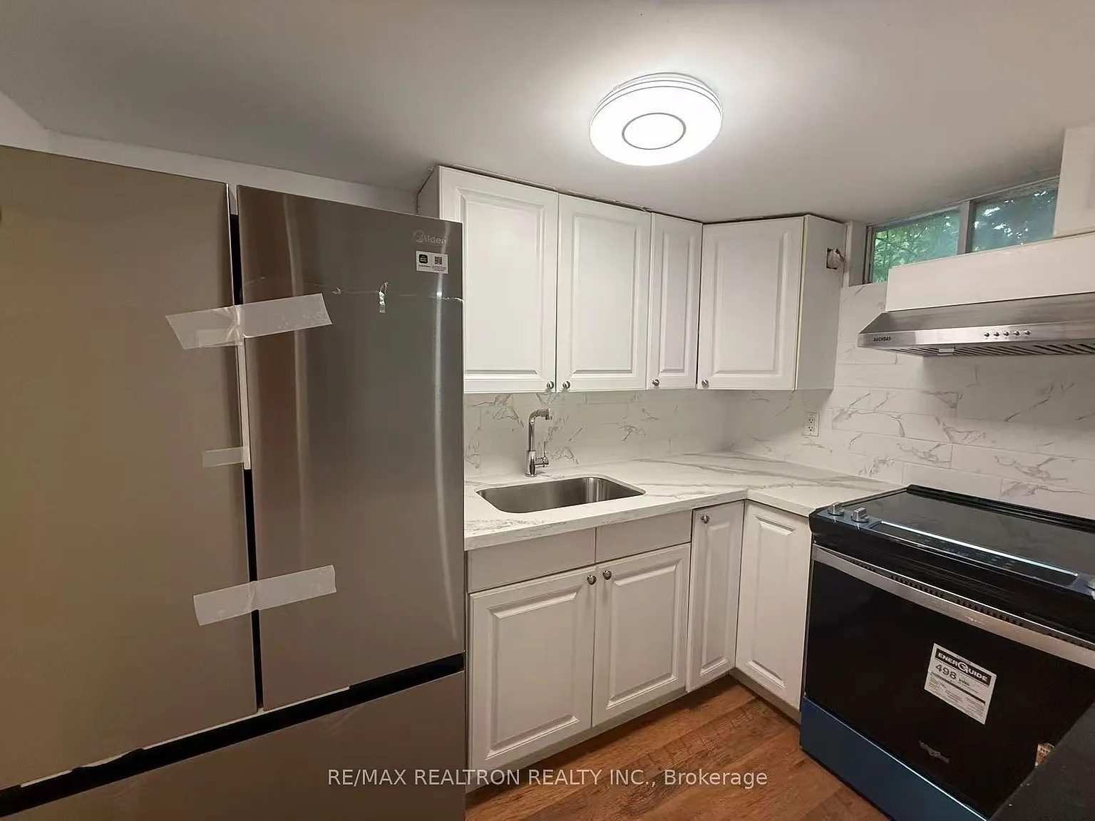 2 bed, $1,700 — Photo 3