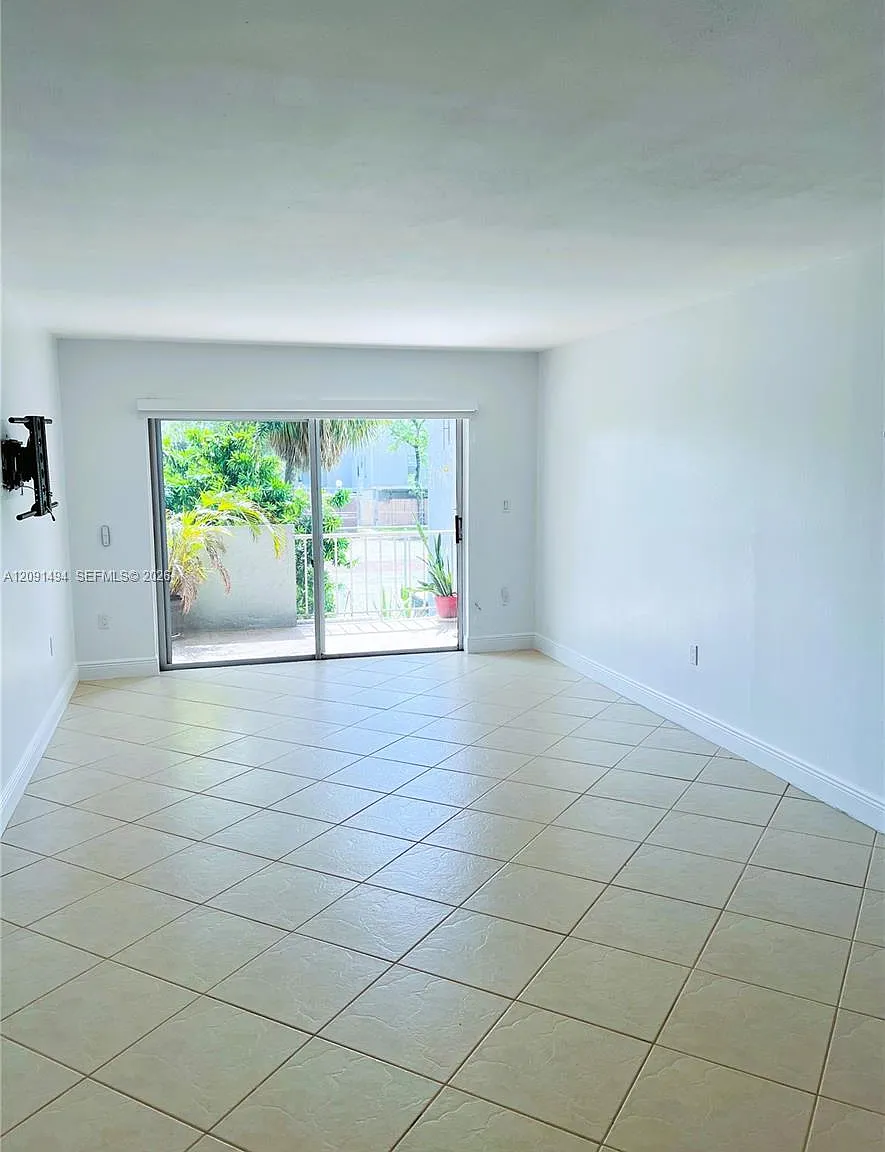 Los Suenos Condo — Photo 3