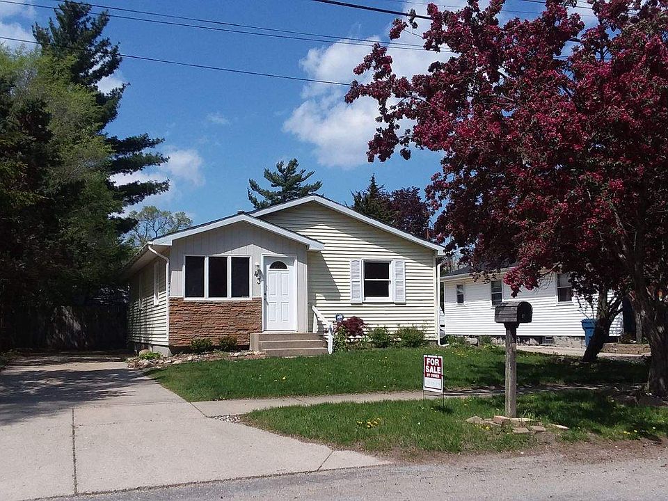 1st image of 43 Majestic St SE