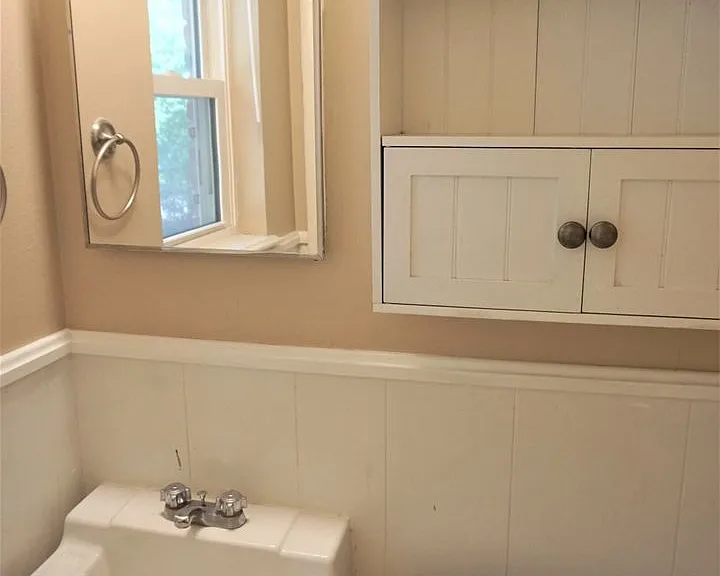 1813 Hardy Dr — Photo 19