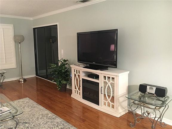 4th image of 4300 Belair Ln APT 11