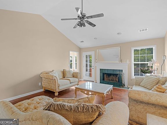 2nd image of 1090 Charter Club Dr