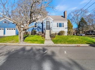 598 Valentine St, Fall River, MA 02720