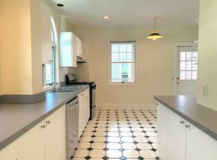 59 Ackers Ave, Brookline, MA 02445