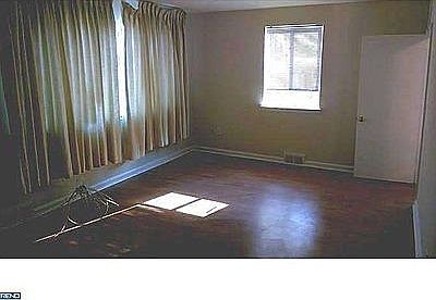 2nd image of 11620 Bustleton Ave