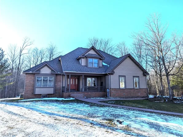 10450 Kile Rd, Chardon, OH 44024